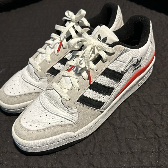 /// ADIDAS Forum Shoes US men's 11 FASHION 3 Stripes White • Black • Red /// - Picture 5 of 10